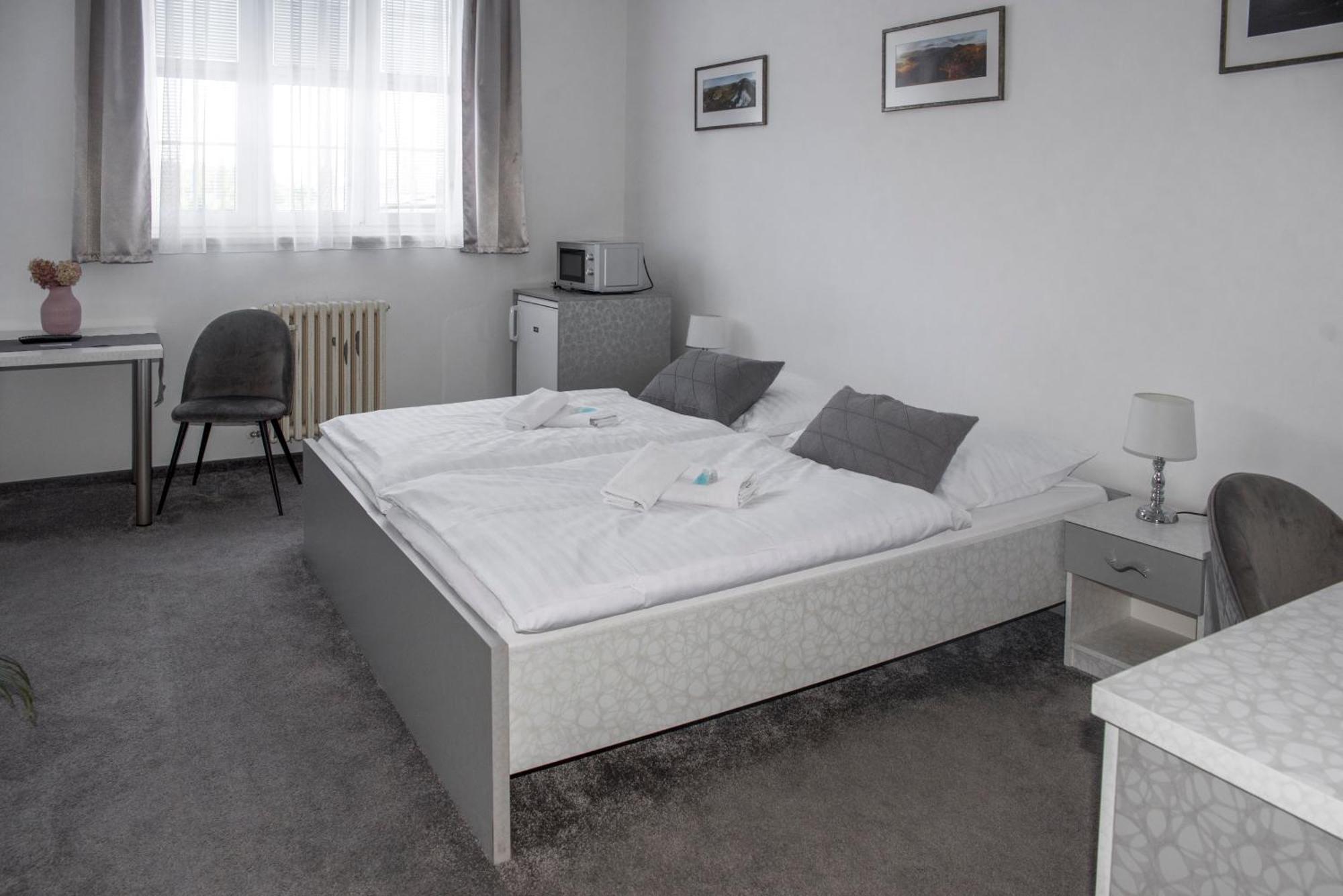 Classic Apartmany Trinec Exterior photo